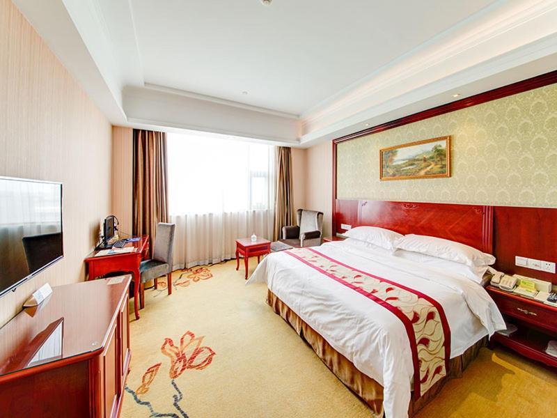 Vienna Hotel Shanghai Jiading New City Екстер'єр фото